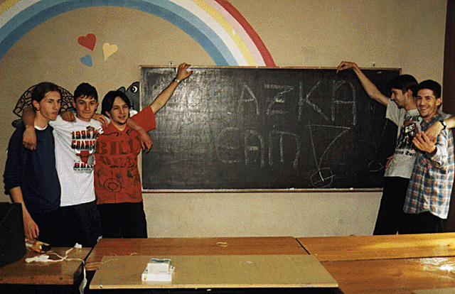 Grafika:PORAZKA_TEAM-1996.jpg